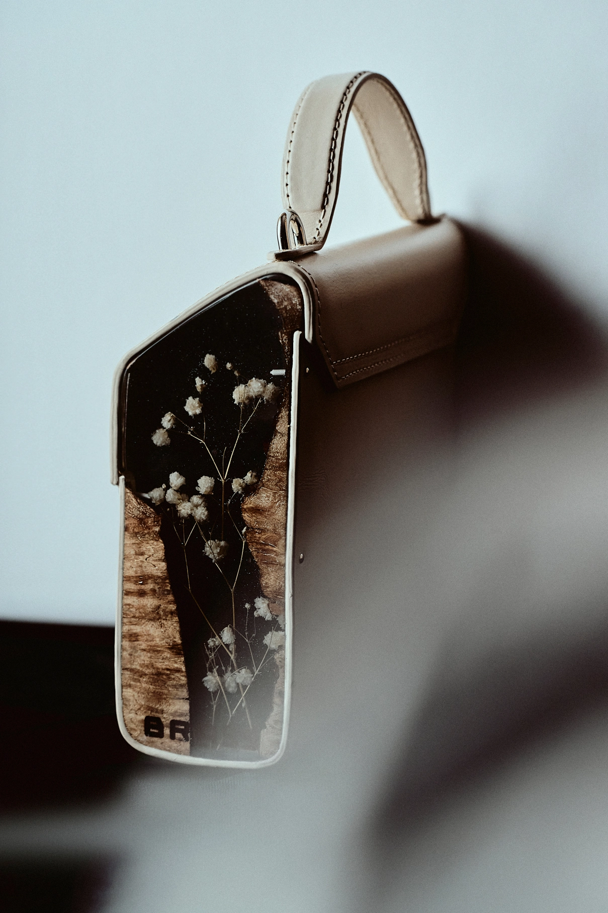 BRASS BAGS — слайд 1